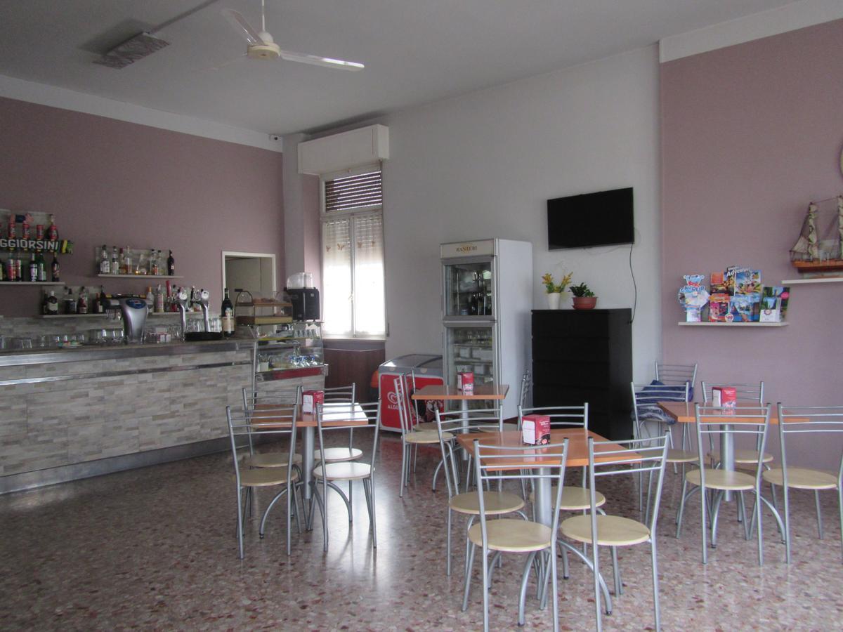 Lo Scoglio Hotel Castelnuovo del Garda Ngoại thất bức ảnh